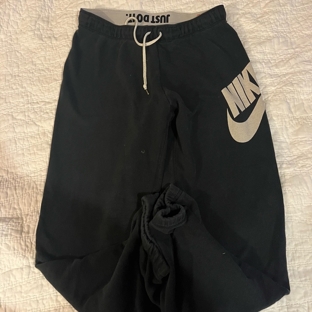 Nike logo sweatpants